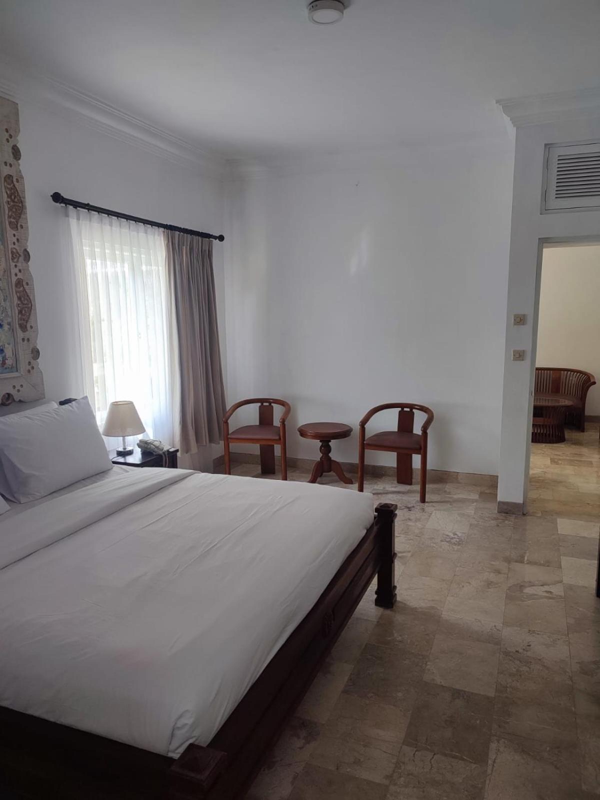 Sari Bunga Hotel Legian Kuta Bali Exterior photo