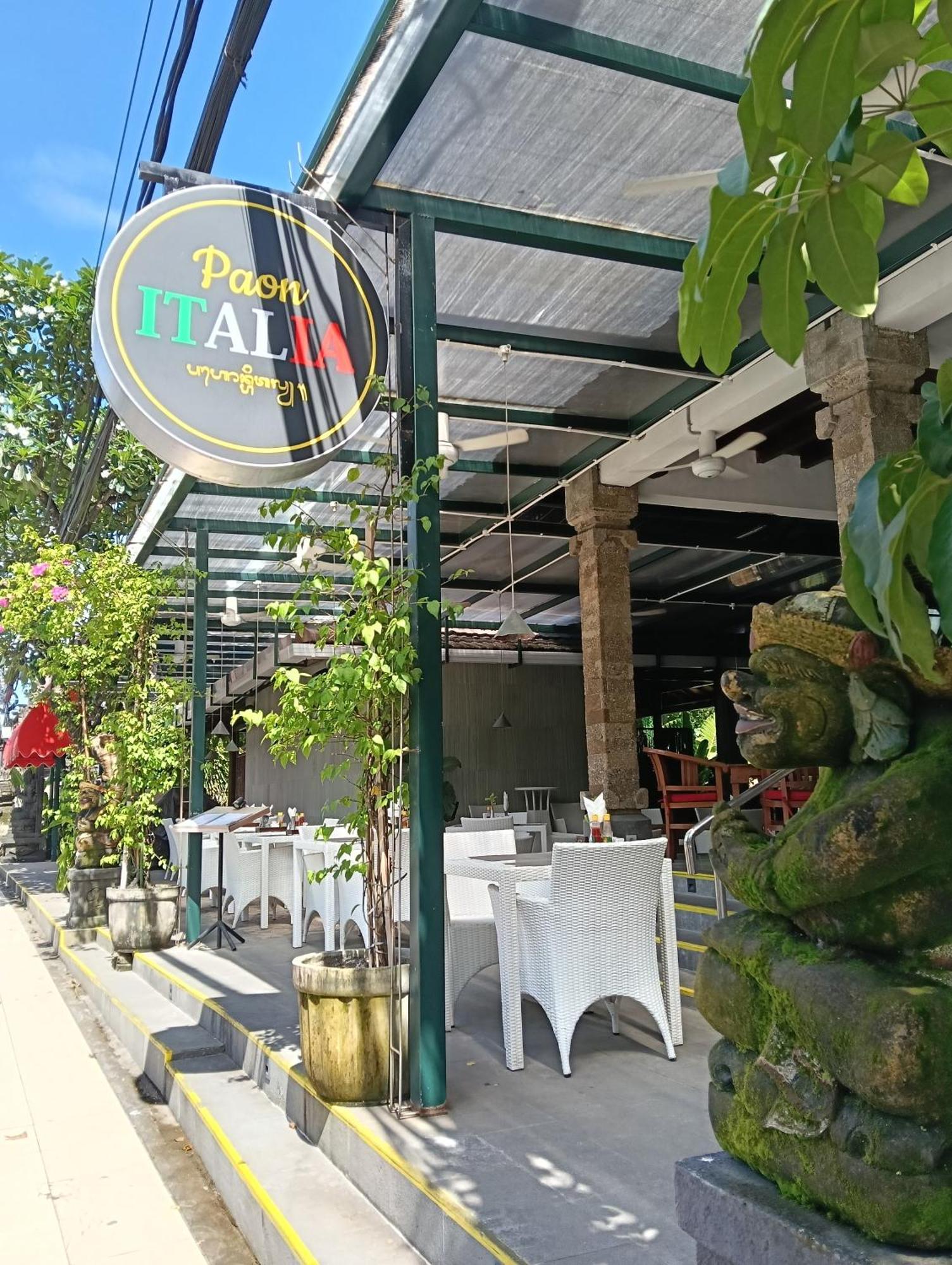 Sari Bunga Hotel Legian Kuta Bali Exterior photo